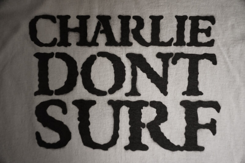 CHARLIE DON'T SURF チャーリードントサーフ 地獄の黙示録 apocalypse now ガンズアンドローゼス GUNS N' ROSES ステンシルTシャツ ニュートラル NEUTRAL リビングストン LIVINGSTONE STENCIL TEE